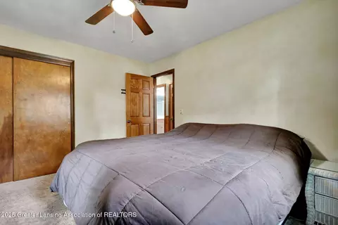 5576 Eugene Dr, Dimondale, MI 48821 photo 15