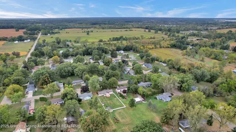 5576 Eugene Dr, Dimondale, MI 48821 photo 39