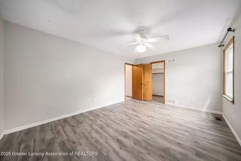 Bedroom - 5243 S Boulder St, Jackson, MI 49201 photo 2 of 2