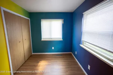 Bedroom - 5200 Wise Rd, Lansing, MI 48911 photo 3 of 5