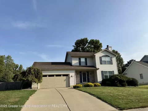 3990 Camperdown Dr, Lansing, MI 48911