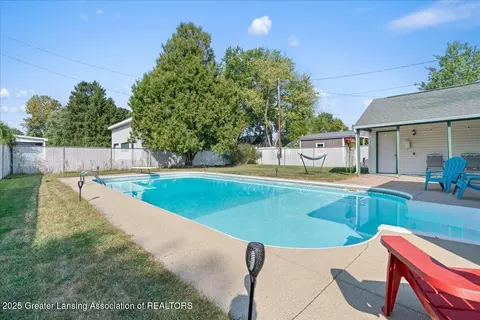 Exterior - 2189 N Aurelius Rd, Holt, MI 48842 photo 5 of 7