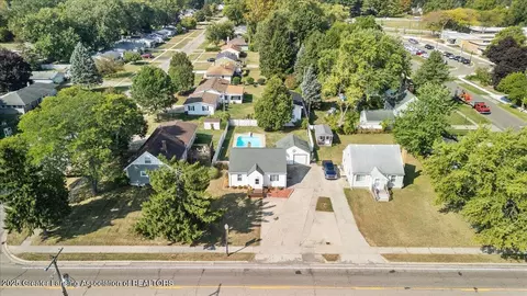 View/Area - 2189 N Aurelius Rd, Holt, MI 48842 photo 6 of 9