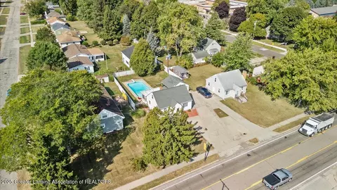 View/Area - 2189 N Aurelius Rd, Holt, MI 48842 photo 8 of 9
