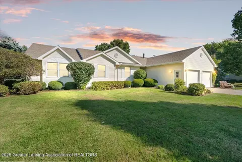 7100 W Centerline Rd, Saint Johns, MI 48879