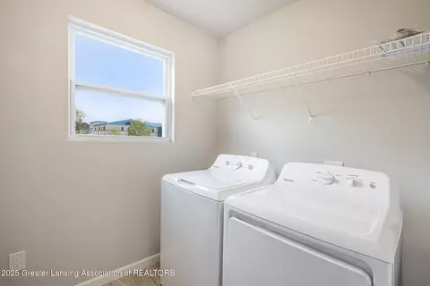 3012 Moccasin Dr, Dewitt, MI 48820 photo 10