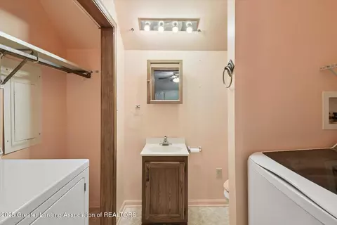 Other - 508 W 3rd St, Charlotte, MI 48813 photo 6 of 16