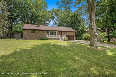 15301 Boichot Rd, Lansing, MI 48906