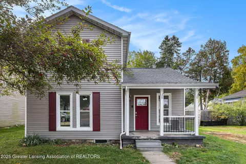 118 Covert St, Leslie, MI 49251