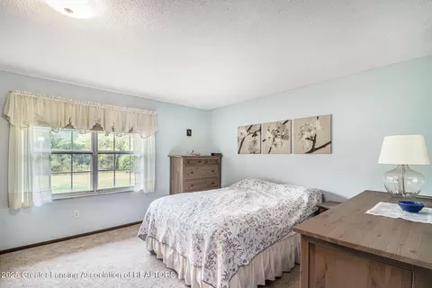 Bedroom - 13360 N Territorial Rd, Gregory, MI 48137 photo 3 of 6