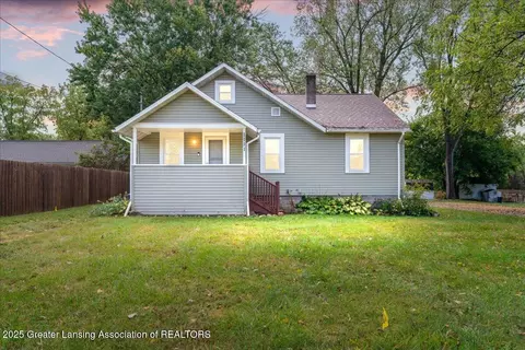 1111 W Wieland Rd, Lansing, MI 48906