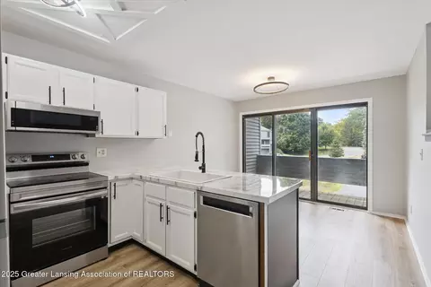 3675 E Meadows Ct #58, Okemos, MI 48864 photo 7