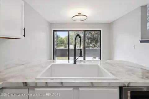3675 E Meadows Ct #58, Okemos, MI 48864 photo 8