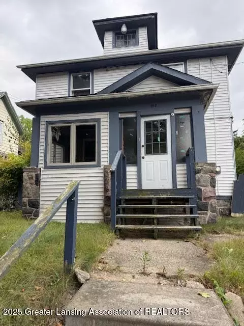 910 S Jackson St, Jackson, MI 49203