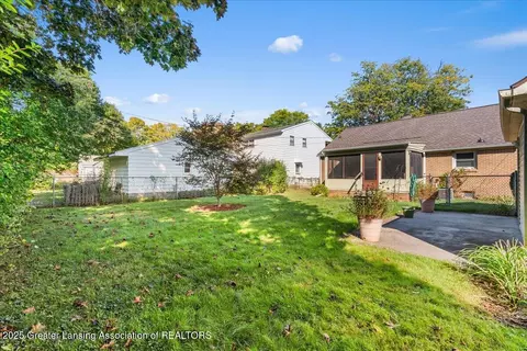 Exterior - 1124 Pershing Ave, Lansing, MI 48910 photo 5 of 6