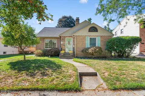 1124 Pershing Ave, Lansing, MI 48910