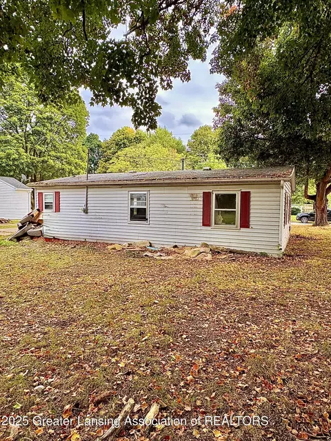 Exterior - 722 Cherry St, Charlotte, MI 48813 photo 1 of 3