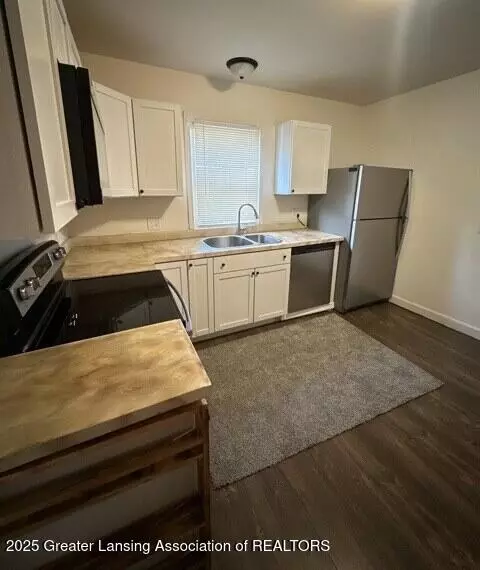 Kitchen - 1011 N Chestnut St, Lansing, MI 48906 photo 1 of 4