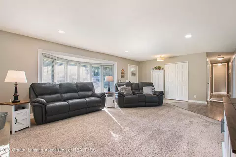 Living - 1335 Maycroft Rd, Lansing, MI 48917 photo 2 of 2