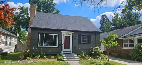 1919 Clifton Ave, Lansing, MI 48910