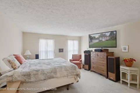 13132 Old Hickory Trl, Dewitt, MI 48820 photo 25