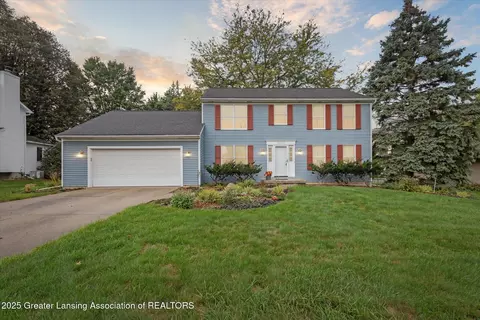 13132 Old Hickory Trl, Dewitt, MI 48820