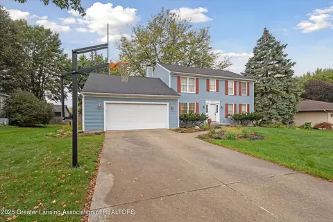 13132 Old Hickory Trl, Dewitt, MI 48820 photo 2