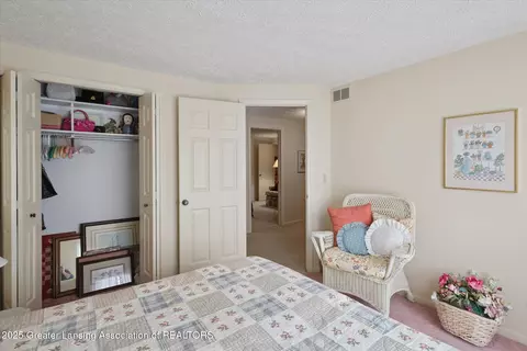 13132 Old Hickory Trl, Dewitt, MI 48820 photo 29
