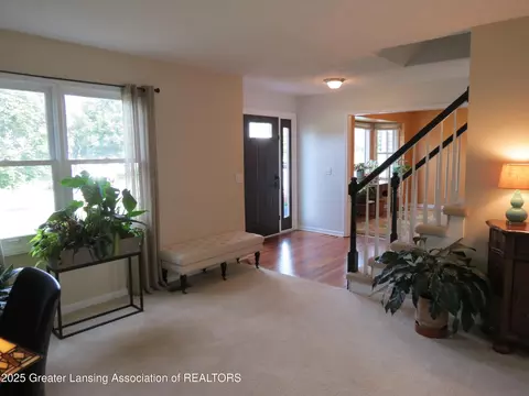 Entry Way - 1111 Lacosta Dr, Dewitt, MI 48820 photo 1 of 3