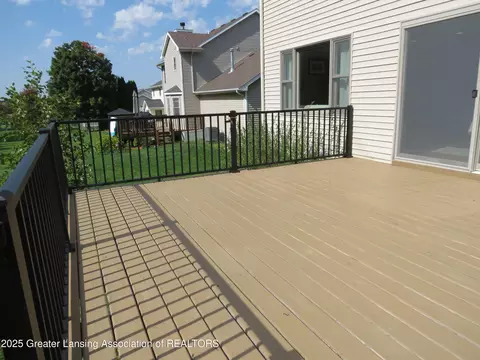 Exterior - 1111 Lacosta Dr, Dewitt, MI 48820 photo 7 of 8