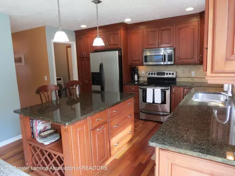 Kitchen - 1111 Lacosta Dr, Dewitt, MI 48820 photo 3 of 3