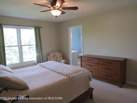 Bedroom - 1111 Lacosta Dr, Dewitt, MI 48820 photo 4 of 13