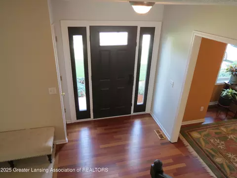 Entry Way - 1111 Lacosta Dr, Dewitt, MI 48820 photo 2 of 3