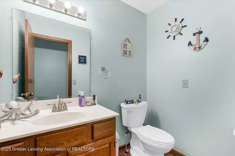 Bath - 7519 Echo Ln, Lansing, MI 48917 photo 1 of 4