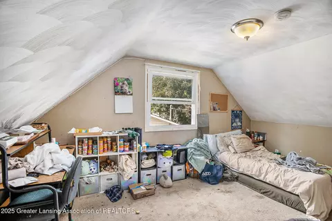 706 E Railroad St, Saint Johns, MI 48879 photo 15