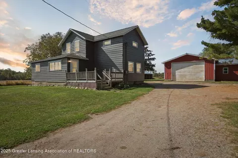 354 S Clark Rd, Dansville, MI 48819