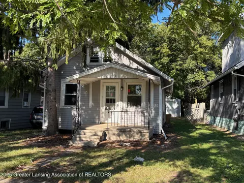 118 Mifflin Ave, Lansing, MI 48912