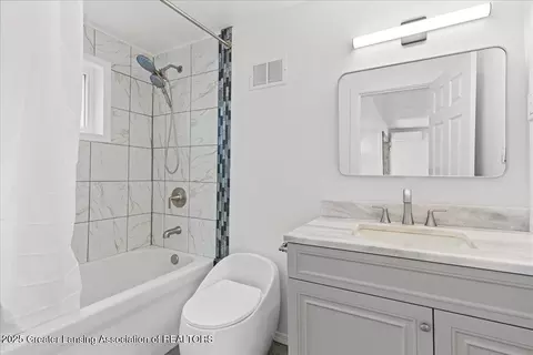 Bath - 422 E Second St, Perry, MI 48872 photo 1 of 2