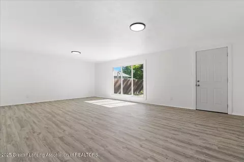 Living - 422 E Second St, Perry, MI 48872 photo 5 of 5