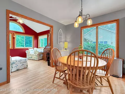 Dining - 3710 W Herbison Rd, Dewitt, MI 48820 photo 4 of 5