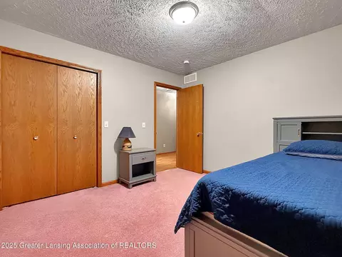 Bedroom - 3710 W Herbison Rd, Dewitt, MI 48820 photo 4 of 8