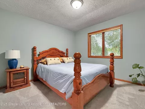 Bedroom - 3710 W Herbison Rd, Dewitt, MI 48820 photo 5 of 8