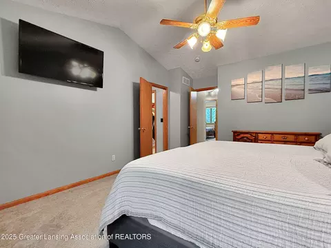 Bedroom - 3710 W Herbison Rd, Dewitt, MI 48820 photo 2 of 8