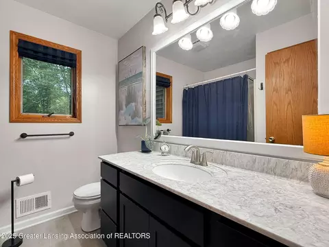 Bath - 3710 W Herbison Rd, Dewitt, MI 48820 photo 2 of 3