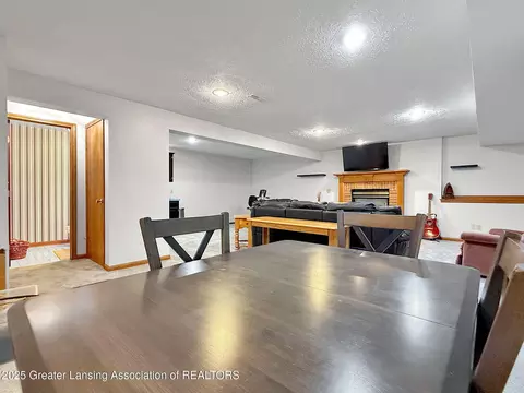Dining - 3710 W Herbison Rd, Dewitt, MI 48820 photo 5 of 5