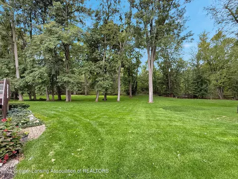 Exterior - 3710 W Herbison Rd, Dewitt, MI 48820 photo 4 of 7