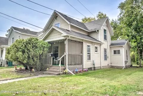 212 S 8th St, Lansing, MI 48912