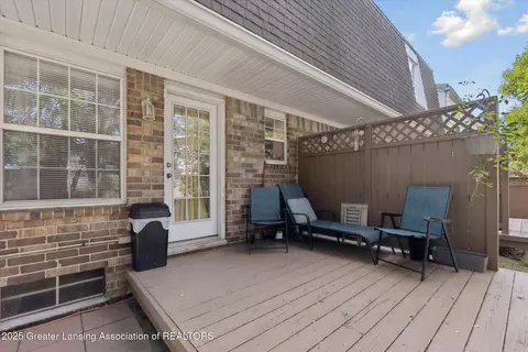 Exterior - 6223 Beechfield Dr, Lansing, MI 48911 photo 1 of 10