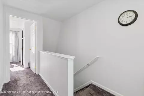 Entry Way - 6223 Beechfield Dr, Lansing, MI 48911 photo 2 of 3