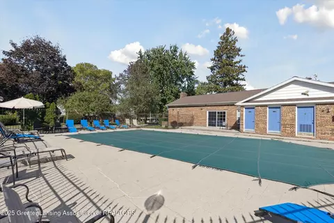Exterior - 6223 Beechfield Dr, Lansing, MI 48911 photo 3 of 10